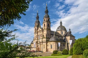 Deutschland, Städtereise, altstadt, barock, barockkirche, barockviertel, basilika, bauwerk, bistum, dom, domplatz, europa, fulda, glaube, gotteshaus, hessen, kirche, religion, st. salvator, stadt, tourismus, urlaub, wahrzeichen