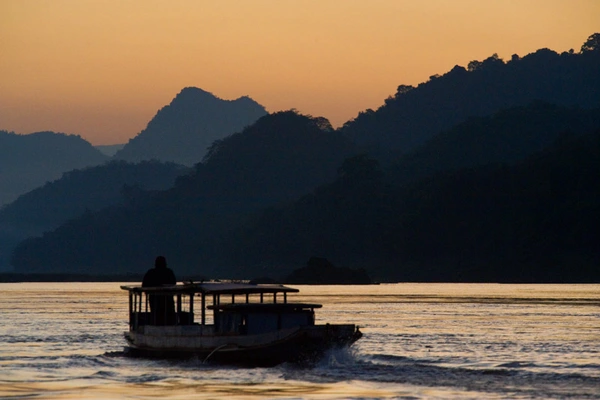 Abendstimmung auf dem Mekong