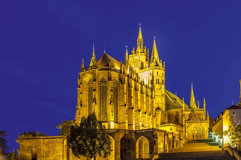 Bell, Erfurt, Luther, World Heritage, architecture, black, blue, building, cathedral, catholic, christian, church, city, dome, evangelical, evening, famous, gallery, germany, gloriosa, gothic, historic, house, illuminated, lamps, landmark, light, lime-stone, martin, monument, mood, moon, mountain, night, old, pavement, portal, religion, site, sky, stairs, state, sunset, thuringia, tourism, tourists, tower, window