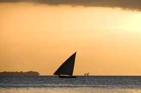 Abendstimmung am Strand von Stonetown, Sansibar