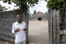 Ruanda: Nachbildung der traditionellen Hütte des Königs in Nyanza