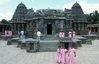 Der Tempel von Somnathpur steht auf einem sternförmigen Sockel, der für die Heiligtümer der Hoysalas typisch ist
