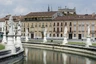 Padua: Alter Marktplatz Prato della Valle, umgeben von einem Kanal