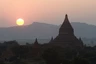 Blick von der Shwe Sandaw Pagode auf Bagan